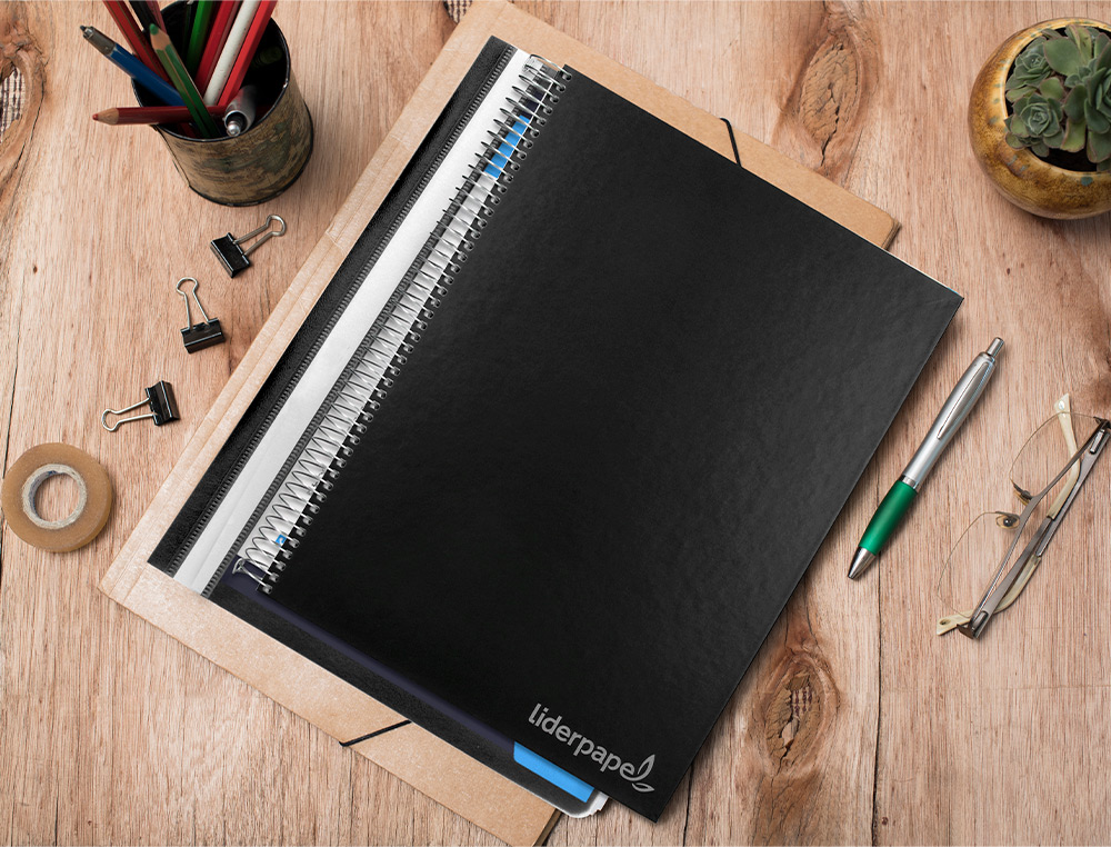 CAHIER SPIRALE LIDERPAPEL JOLLY COUVERTURE CONTRECOLLÉE A4 280P 75G/M2 5X5MM MICROPERFORÉ 4 TROUS COLORIS NOIR