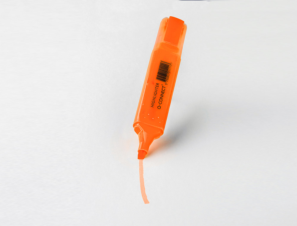 SURLIGNEUR Q-CONNECT TRACÉ 2/5 MM POINTE BISEAUTÉE COULEURS ÉCLATANTES ORANGE