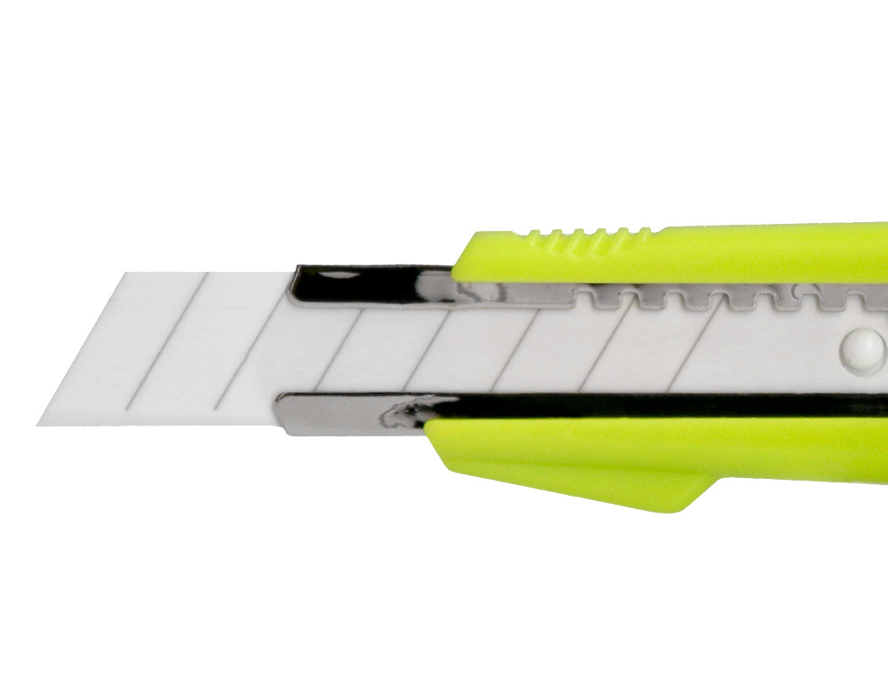 CUTTER LARGE XD-43 Q-CONNECT LAME RETRACTABLE INTERCHANGEABLE EN CERAMIQUE 18MM PRECOUPEE GUIDE LAME