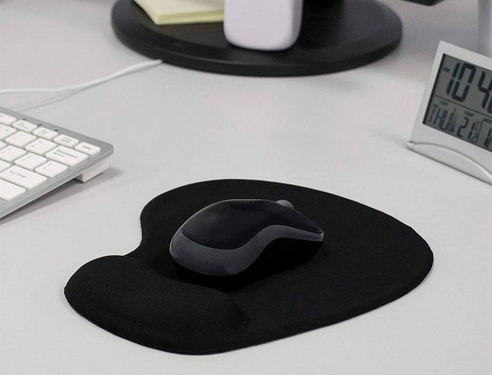 TAPIS SOURIS Q-CONNECT REPOSE-POIGNET MOUSSE         AUGMENTE CONFORT FACILEMENT   NETTOYABLE COLORIS NOIR
