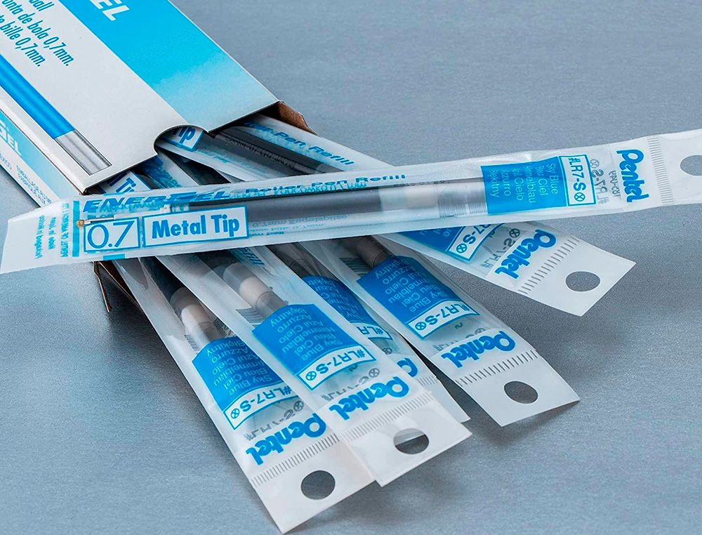 RECHARGE ROLLER PENTEL ENCRE GEL BL77 BL107 ENCRE FLUIDE DOUCE LUMINEUSE POINTE MOYENNE SECHAGE RAPIDE BLEU CIEL