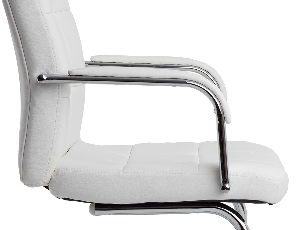 SIEGE VISITEUR Q-CONNECT PIAVE SIMILI CUIR PIEDS METAL CHROME HAUTEUR 1050MM LARGEUR 610MM PROF 680MM COLORIS BLANC