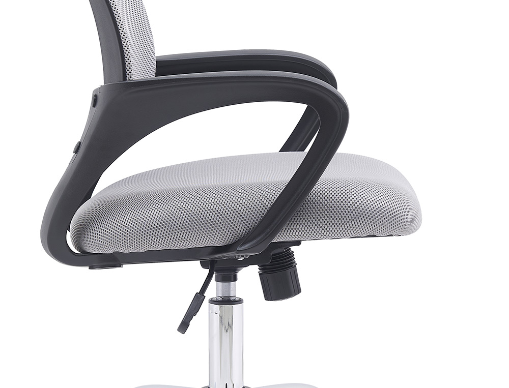 FAUTEUIL OPERATEUR Q-CONNECT SIENA MAILLE BASE METAL CHROME HAUTEUR MAX 1000MM LARGEUR 560MM PROF 570MM BLANC ET GRIS