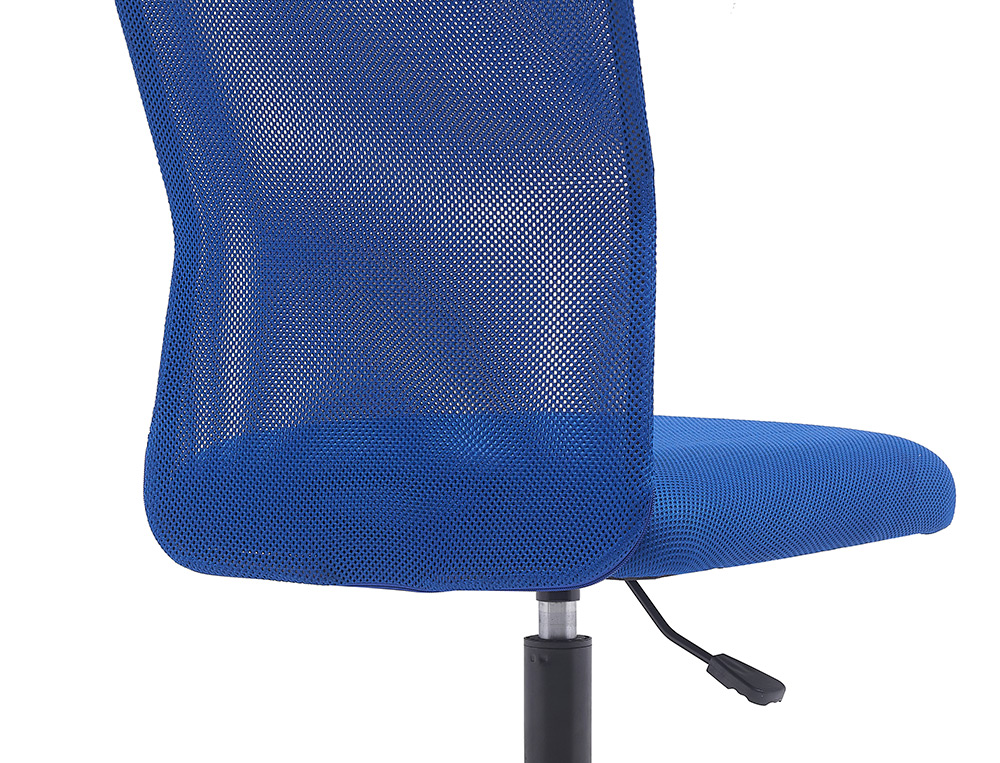 FAUTEUIL OPERATEUR Q-CONNECT PARMA MAILLE BASE METAL SANS ACCOUDOIRS HAUTEUR MAX 990MM LARGEUR 480MM PROF 590MM BLEU