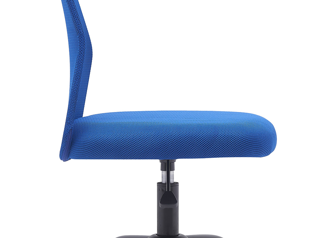 FAUTEUIL OPERATEUR Q-CONNECT PARMA MAILLE BASE METAL SANS ACCOUDOIRS HAUTEUR MAX 990MM LARGEUR 480MM PROF 590MM BLEU