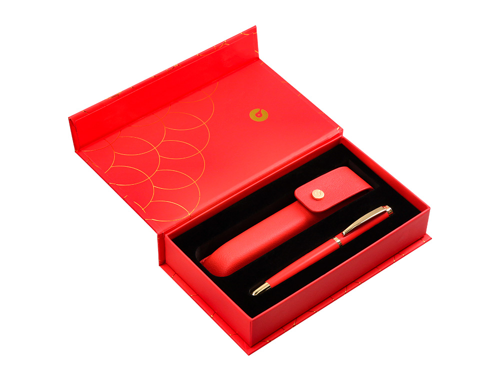 STYLO-PLUME ET ETUI EN SIMILI CUIR BELIUS PASSION ALUMINIUM BROSSE ATTRIBUTS OR ENCRE BLEUE COLORIS ROUGE COFFRET CADEAU