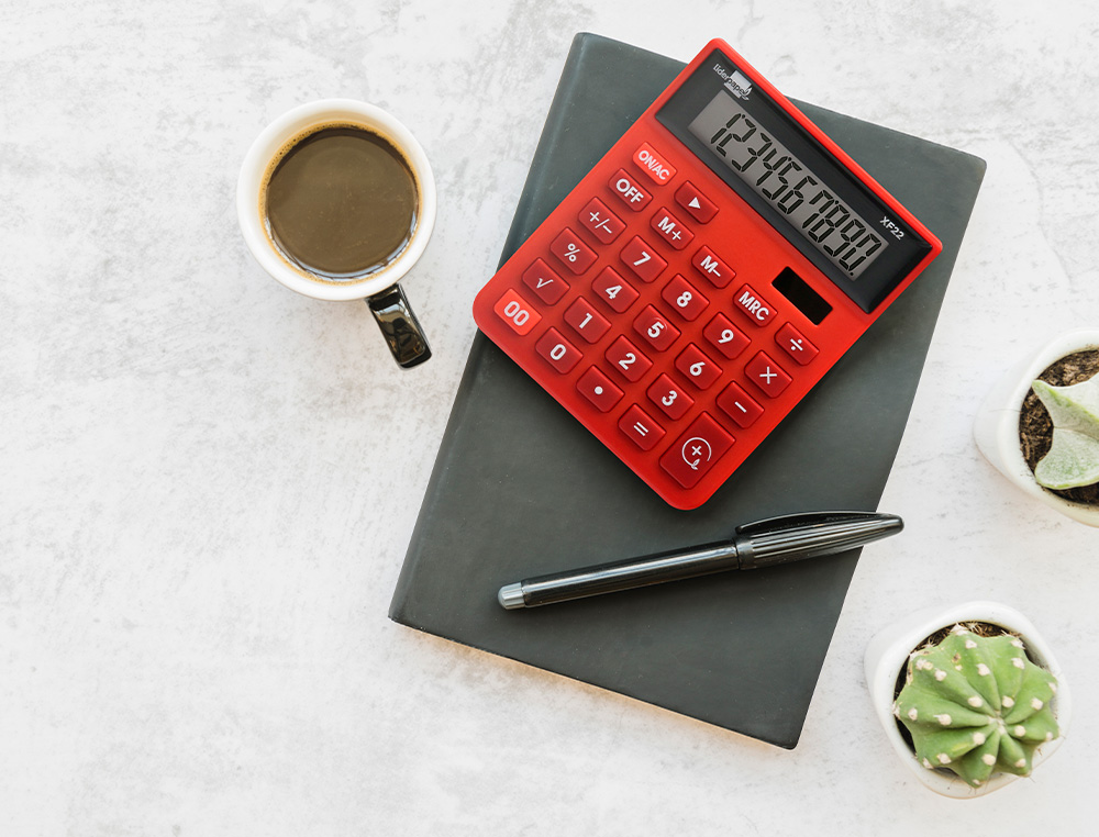 CALCULATRICE DE BUREAU LIDERPAPEL XF22 10 CHIFFRES SOLAIRE ET PILES 127X105X24 MM COLORIS ROUGE