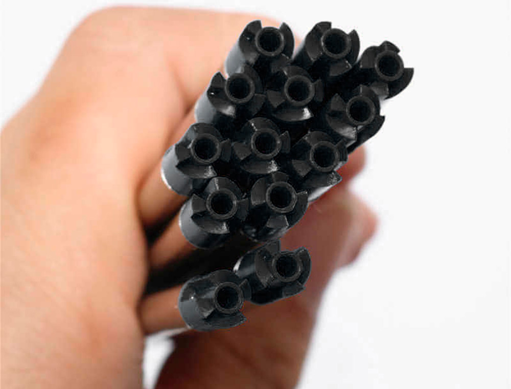 RECHARGE Q-CONNECT UNIVERSELLESTYLO-BILLE LARGEUR MOYENNE COLORIS NOIR