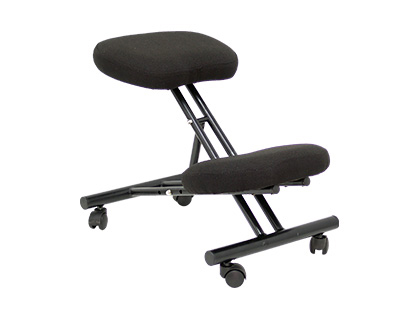 TABOURET Q-CONNECT AVEC RESPOSE PIEDS AJUSTABLE EN    DIVERSES POSITIONS MAXIMUM    SUPPORTE DIM.  640X460X600MM